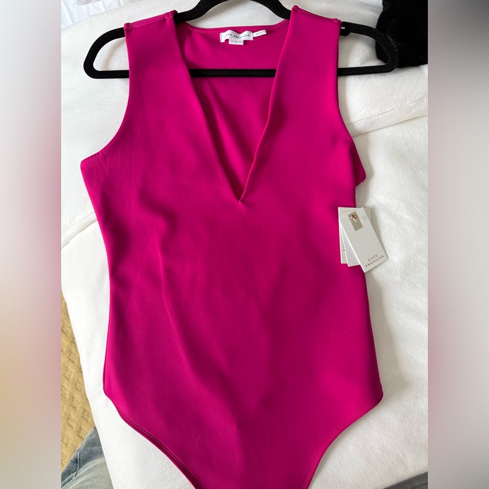 Good American Fuchsia bodysuit